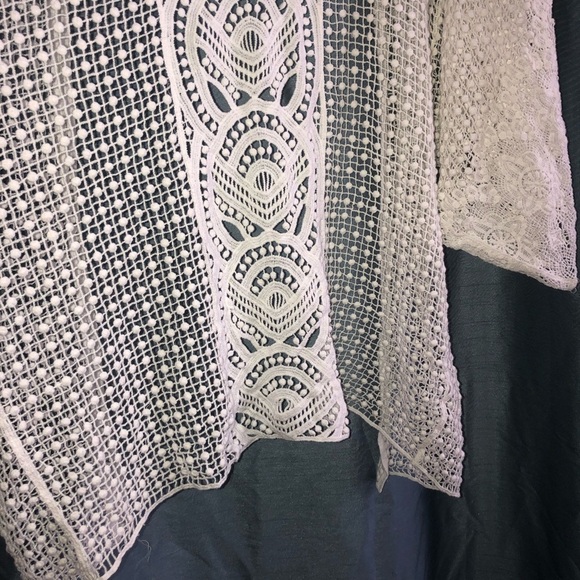 White Open-Front Cardigan/ coverup is perfect for a bathing suit coverup- - Picture 5 of 7